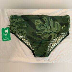 Men’s speedo swim suit
